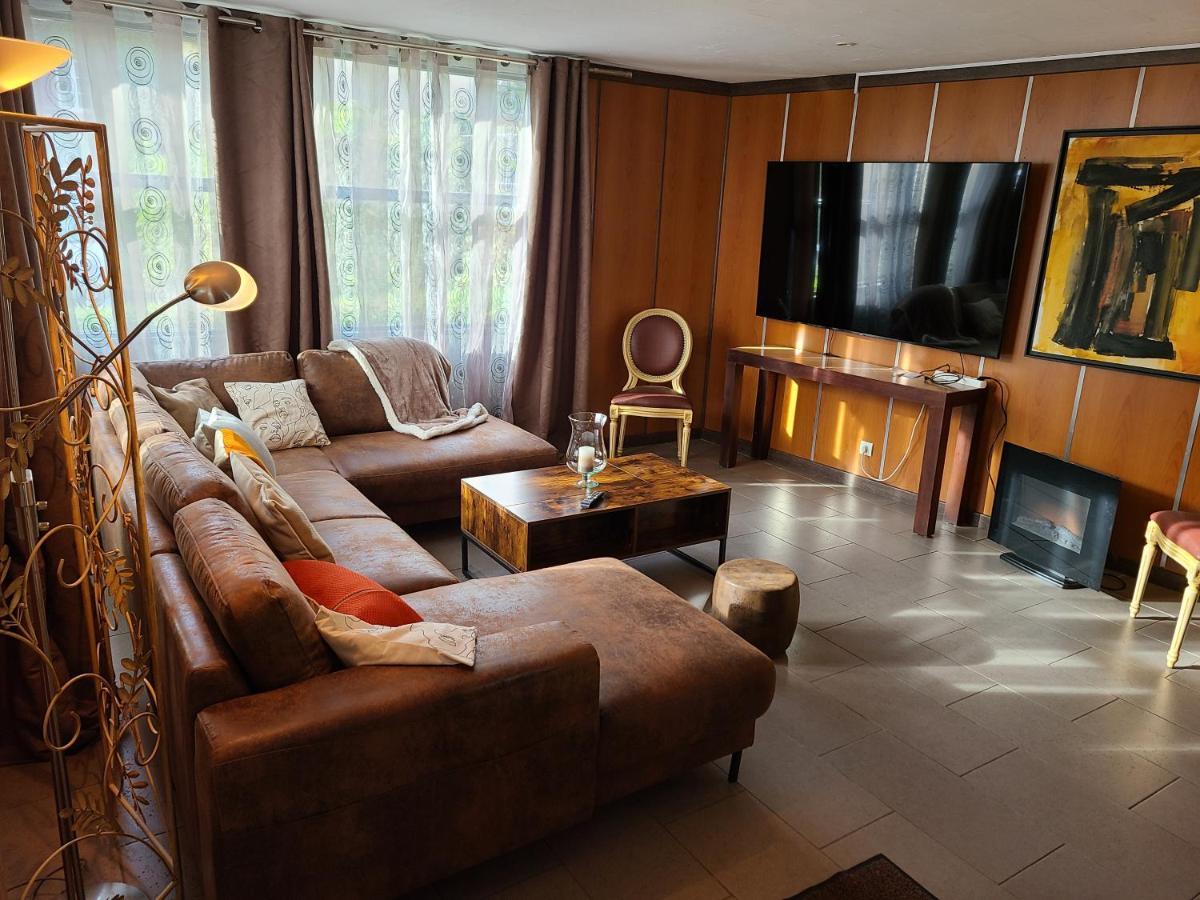 Bed and Breakfast Les Grands Frenes Plaine-de-Walsch Екстер'єр фото