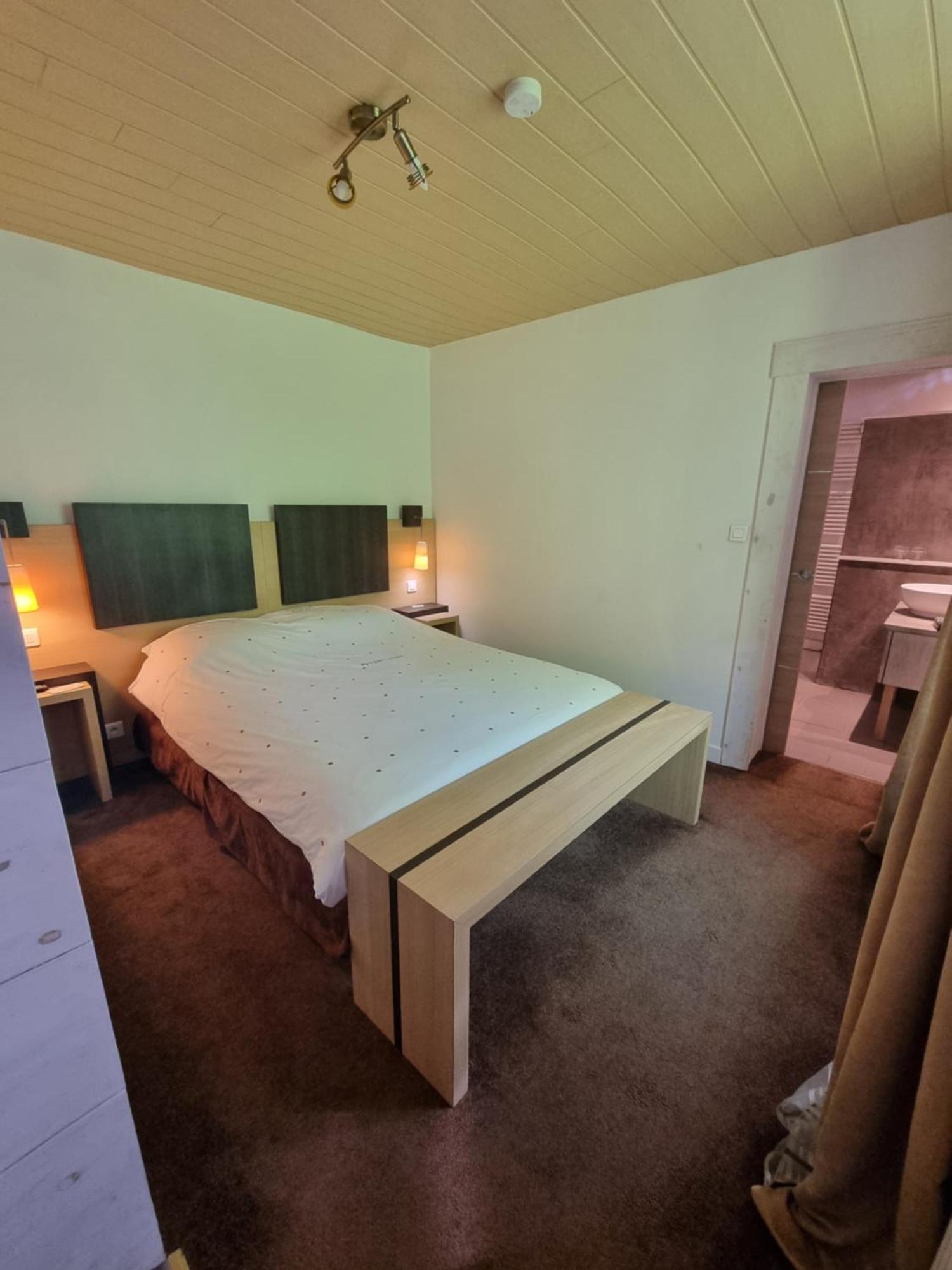 Bed and Breakfast Les Grands Frenes Plaine-de-Walsch Номер фото